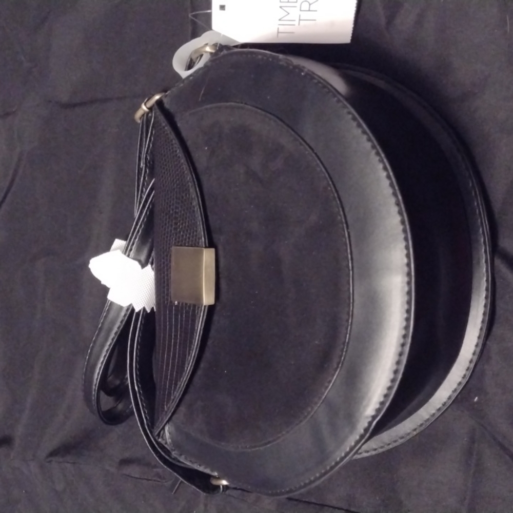 Black Purse